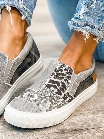 VALERIA - ZAPATO CASUAL CON ESTAMPADO ANIMAL PRINT